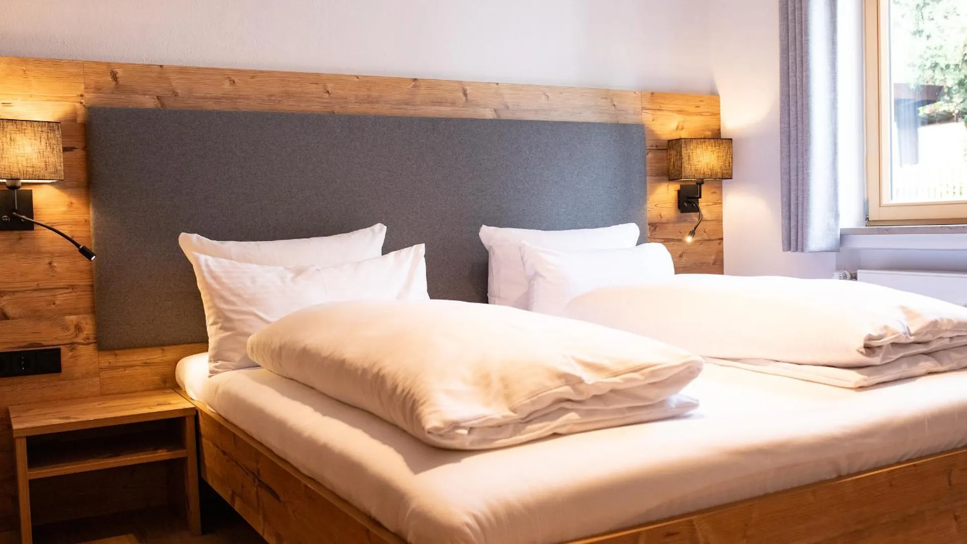 Lex'N Lodge Garmisch-Partenkirchen 0*,  Germania